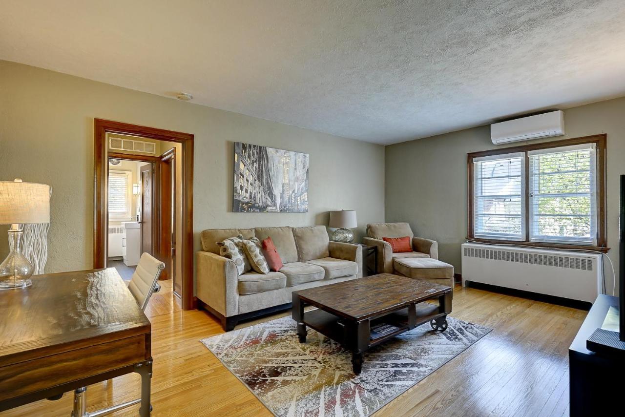 Parkside House Appartement Barrie Buitenkant foto