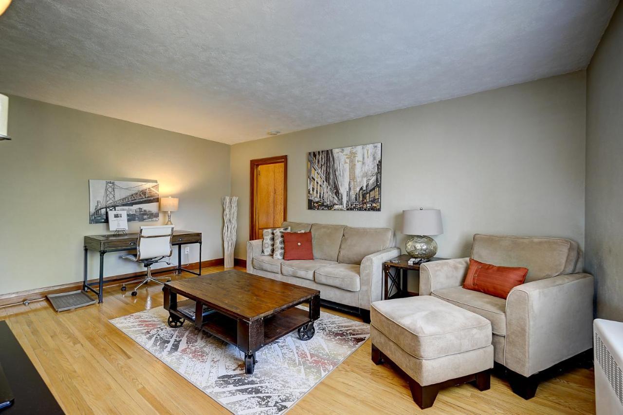 Parkside House Appartement Barrie Buitenkant foto